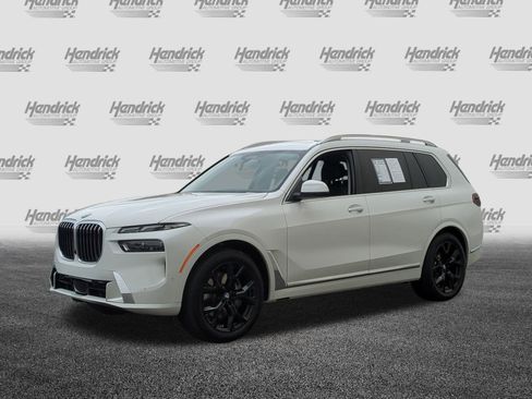 Used 2026 BMW X7 xDrive40i image 5