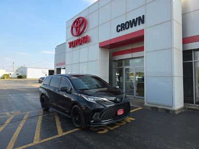 Used 2021 Toyota Sienna XSE