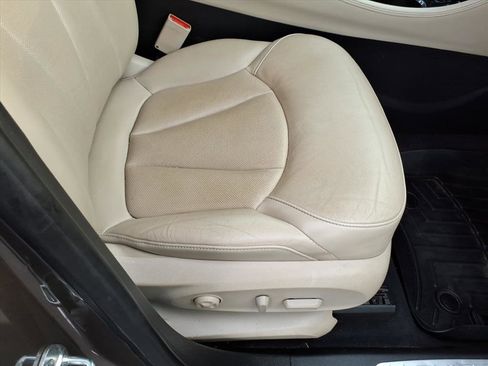 Used 2017 Buick Envision Essence image 17