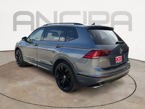 Used 2020 Volkswagen Tiguan SE R-Line FWD image 8