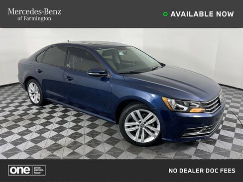 Used 2019 Volkswagen Passat 2.0T Wolfsburg w/ Wheels & Sunroof Package image 1
