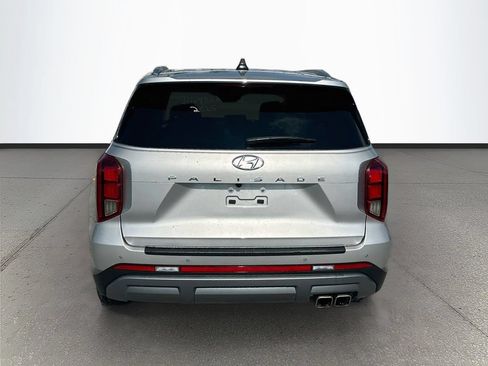Used 2025 Hyundai Palisade SEL FWD image 6