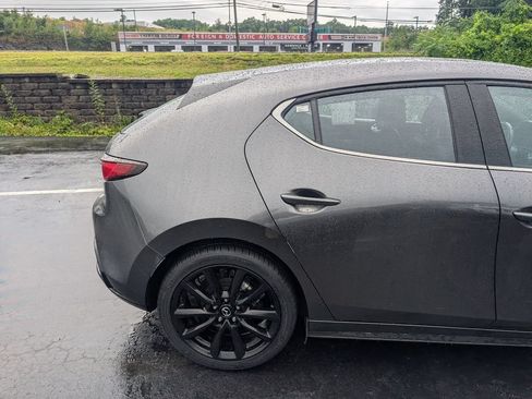 Used 2025 MAZDA MAZDA3 s Sport FWD image 9