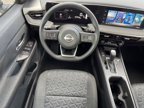 New 2026 Nissan Kicks SV image 15