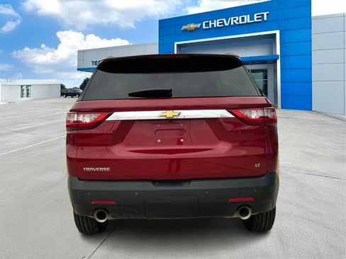 Used 2018 Chevrolet Traverse LT image 6