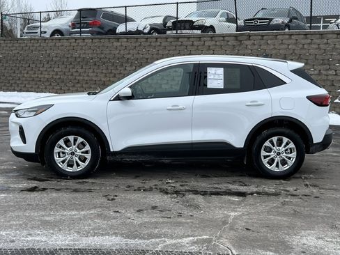 Certified 2024 Ford Escape Active w/ Tech Pack #2 image 40