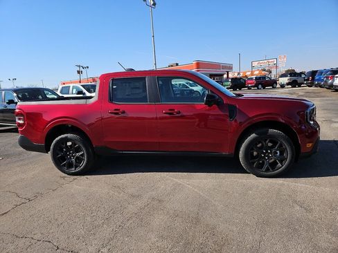 New 2026 Ford Maverick Lariat w/ Black Appearance Package image 14