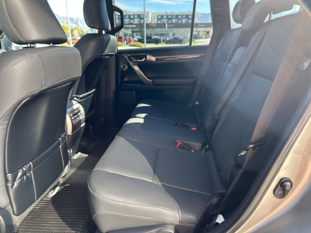 Used 2023 Lexus GX 460 Premium w/ Premium Plus Package AWD/4WD image 27