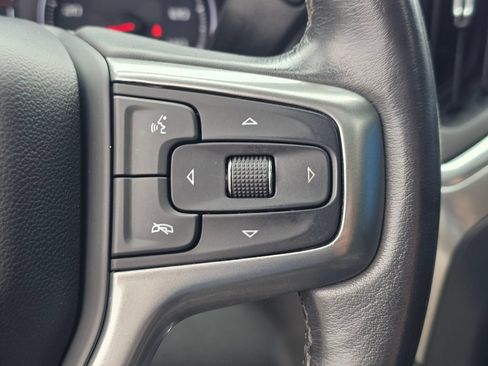 Used 2020 Chevrolet Silverado 1500 LT Trail Boss AWD/4WD image 27