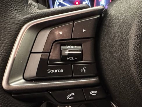 Used 2022 Subaru Outback Premium image 7