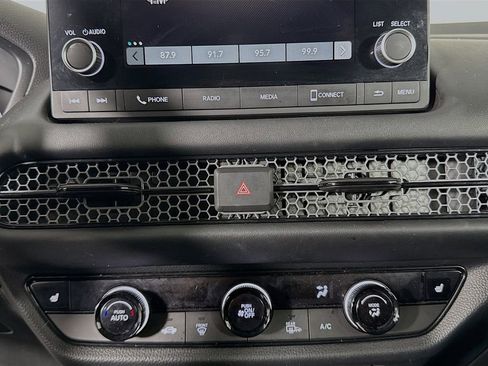 Certified 2024 Honda HR-V Sport image 17