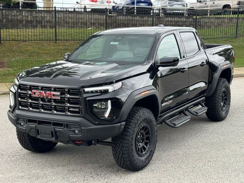 New 2026 GMC Canyon AT4X w/ AT4X AEV Edition image 10