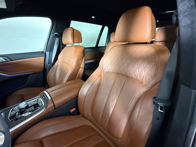 Used 2024 BMW X7 xDrive40i w/ Executive Package AWD/4WD image 6