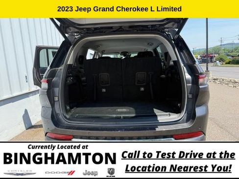 Used 2023 Jeep Grand Cherokee L Limited AWD/4WD image 17