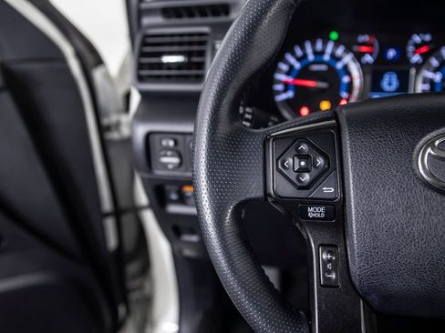 Used 2019 Toyota 4Runner Limited AWD/4WD image 41