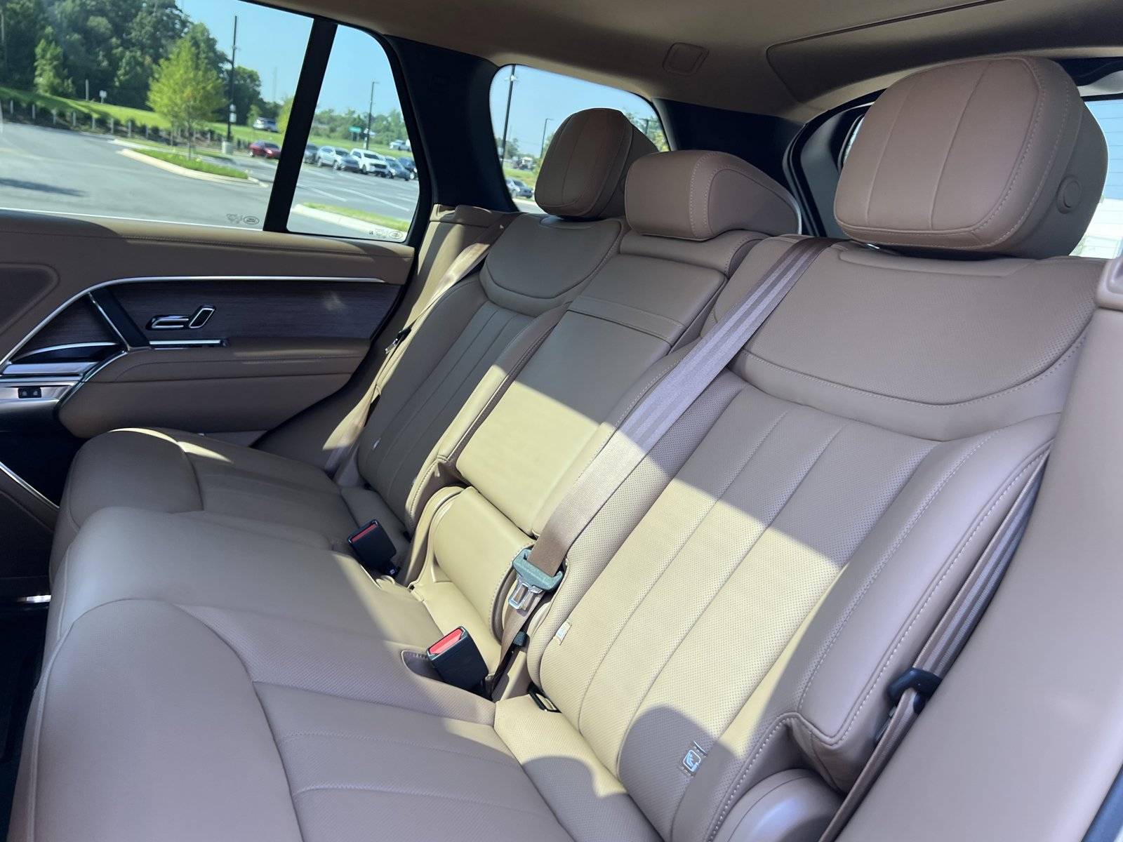 New 2026 Land Rover Range Rover SE AWD/4WD image 5