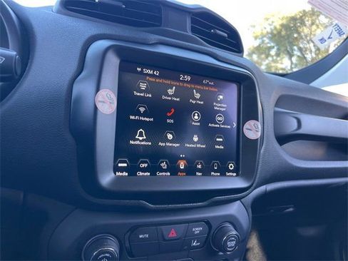 Used 2023 Jeep Renegade Latitude w/ Premium Group image 15