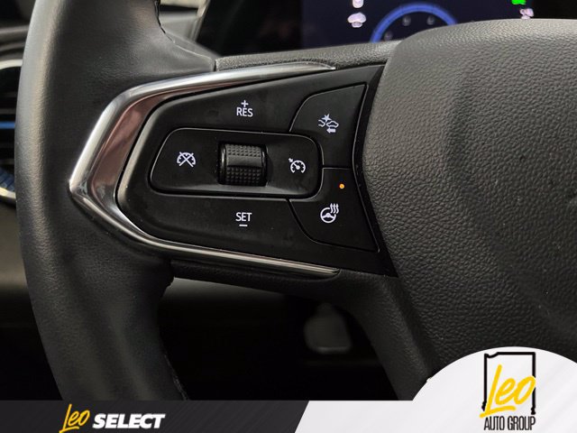 Used 2025 Chevrolet Trax LT w/ Driver Confidence Package FWD image 11