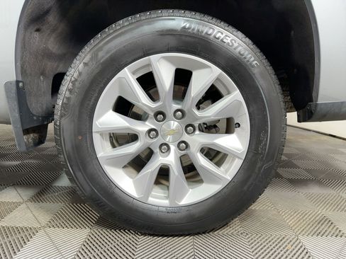 Used 2024 Chevrolet Silverado 1500 Custom image 10