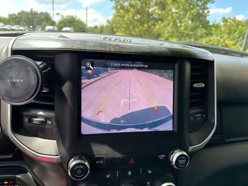 Used 2020 RAM 1500 Big Horn AWD/4WD image 10