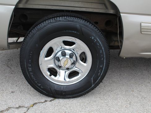 Used 2002 Chevrolet Silverado 1500 LS RWD image 41
