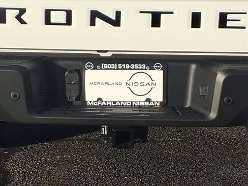 New 2026 Nissan Frontier SV w/ Tow Package AWD/4WD image 6