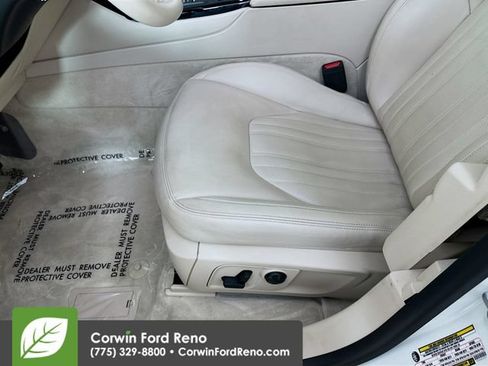 Used 2020 Maserati Levante AWD/4WD image 19