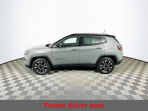 Used 2022 Jeep Compass Limited image 7