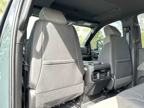 Certified 2025 Chevrolet Silverado 2500 ZR2 w/ Technology Package AWD/4WD image 16