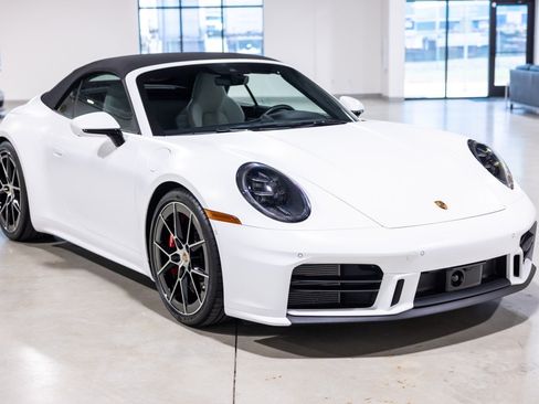 Used 2026 Porsche 911 Carrera S RWD image 10