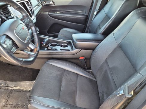 Used 2022 Dodge Durango GT RWD image 16