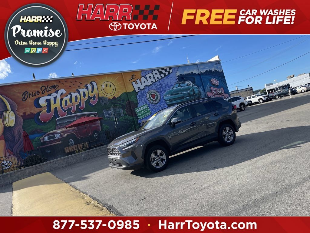 Certified 2025 Toyota RAV4 XLE AWD/4WD image 1