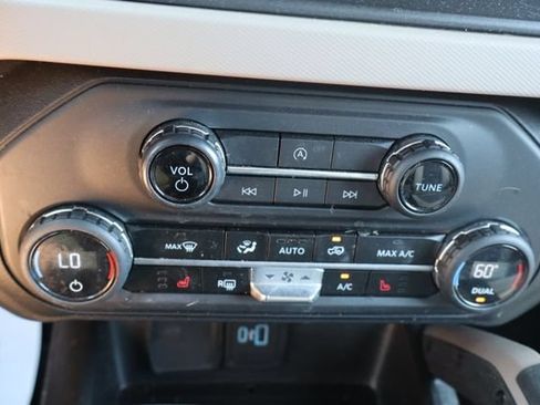 Used 2023 Ford Bronco Big Bend AWD/4WD image 13