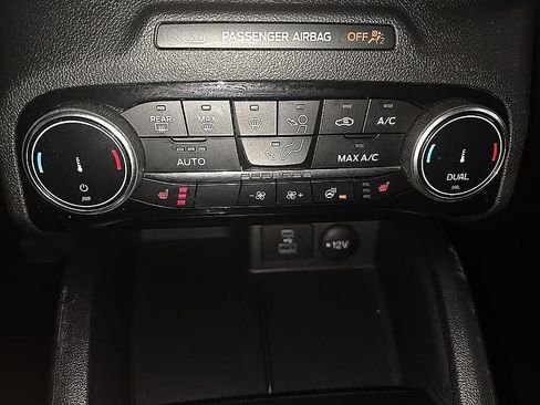 Used 2022 Ford Escape SEL image 23