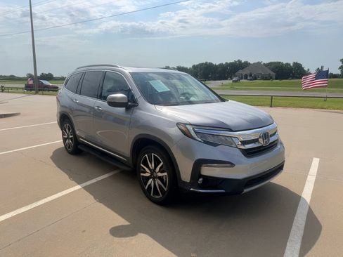 Used 2022 Honda Pilot Touring image 4