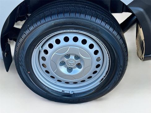 Used 2019 RAM ProMaster City Tradesman FWD image 24