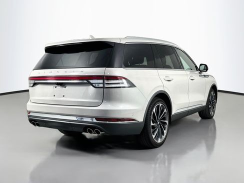 Used 2020 Lincoln Aviator Reserve w/ Equipment Group 202A AWD/4WD image 7