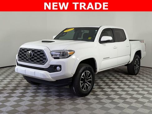 Used 2023 Toyota Tacoma TRD Sport w/ Advanced Technology Package AWD/4WD image 7