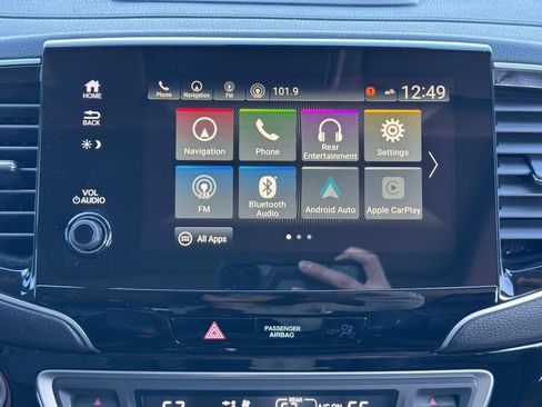 Used 2019 Honda Pilot Touring image 14