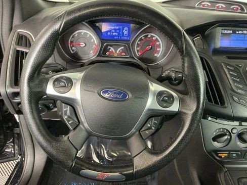 Used 2013 Ford Focus ST FWD image 15