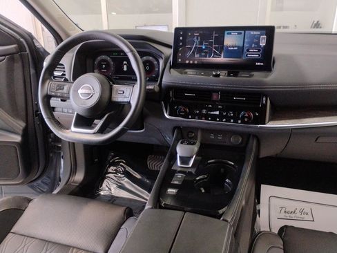 Used 2024 Nissan Rogue Platinum w/ Platinum Premium Package FWD image 82