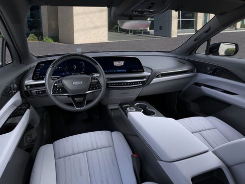 New 2026 Cadillac Lyriq Premium Luxury image 15