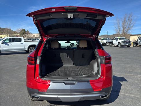 Used 2023 Chevrolet Blazer Premier w/ Enhanced Convenience Package image 10