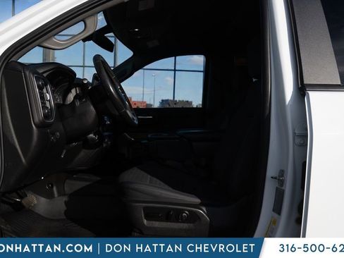 Used 2020 Chevrolet Silverado 2500 LT w/ Convenience Package image 3