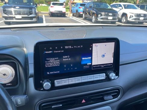 Used 2023 Hyundai Kona Limited w/ Cargo Package FWD image 10