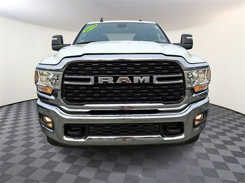 Used 2024 RAM 2500 Big Horn image 2