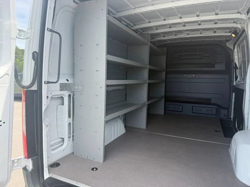Used 2022 Mercedes-Benz Sprinter 1500 image 13