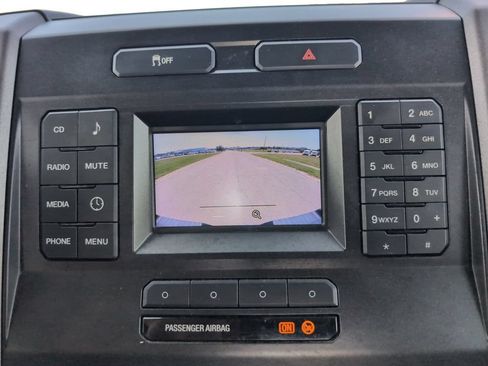 Used 2017 Ford F250 XL w/ Power Equipment Group AWD/4WD image 11