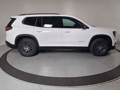 New 2026 GMC Acadia Elevation w/ LPO, Floor Liner Package AWD/4WD image 3