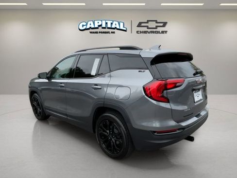 Used 2020 GMC Terrain SLT w/ Preferred Package image 3
